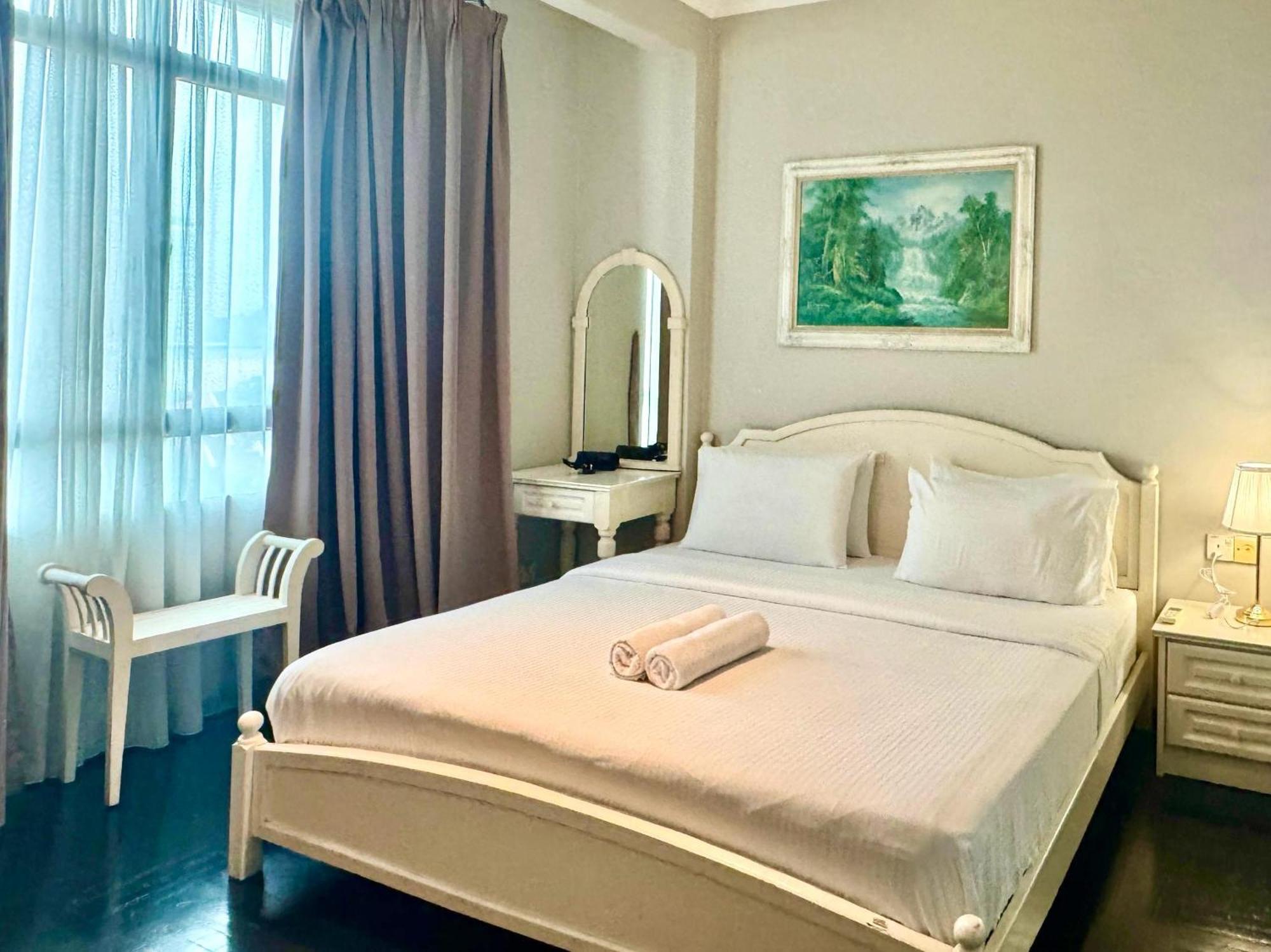 Century Bay Private Residences Sungai Dua Bukit Exterior foto