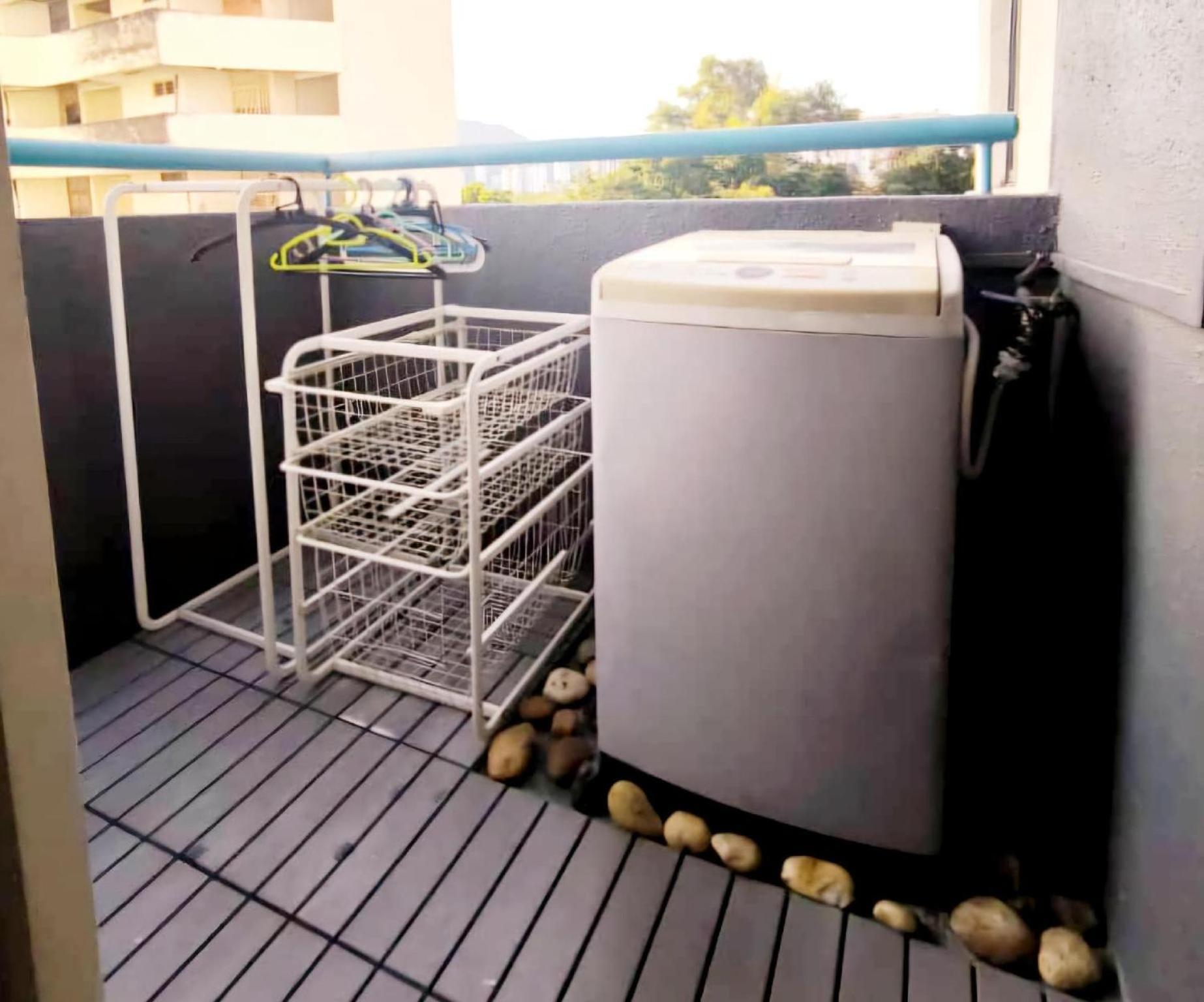 Century Bay Private Residences Sungai Dua Bukit Exterior foto