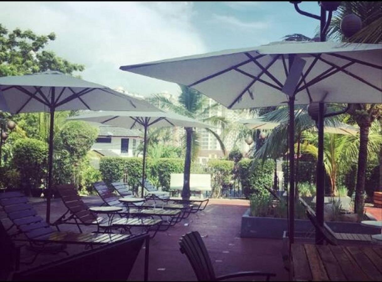 Century Bay Private Residences Sungai Dua Bukit Exterior foto
